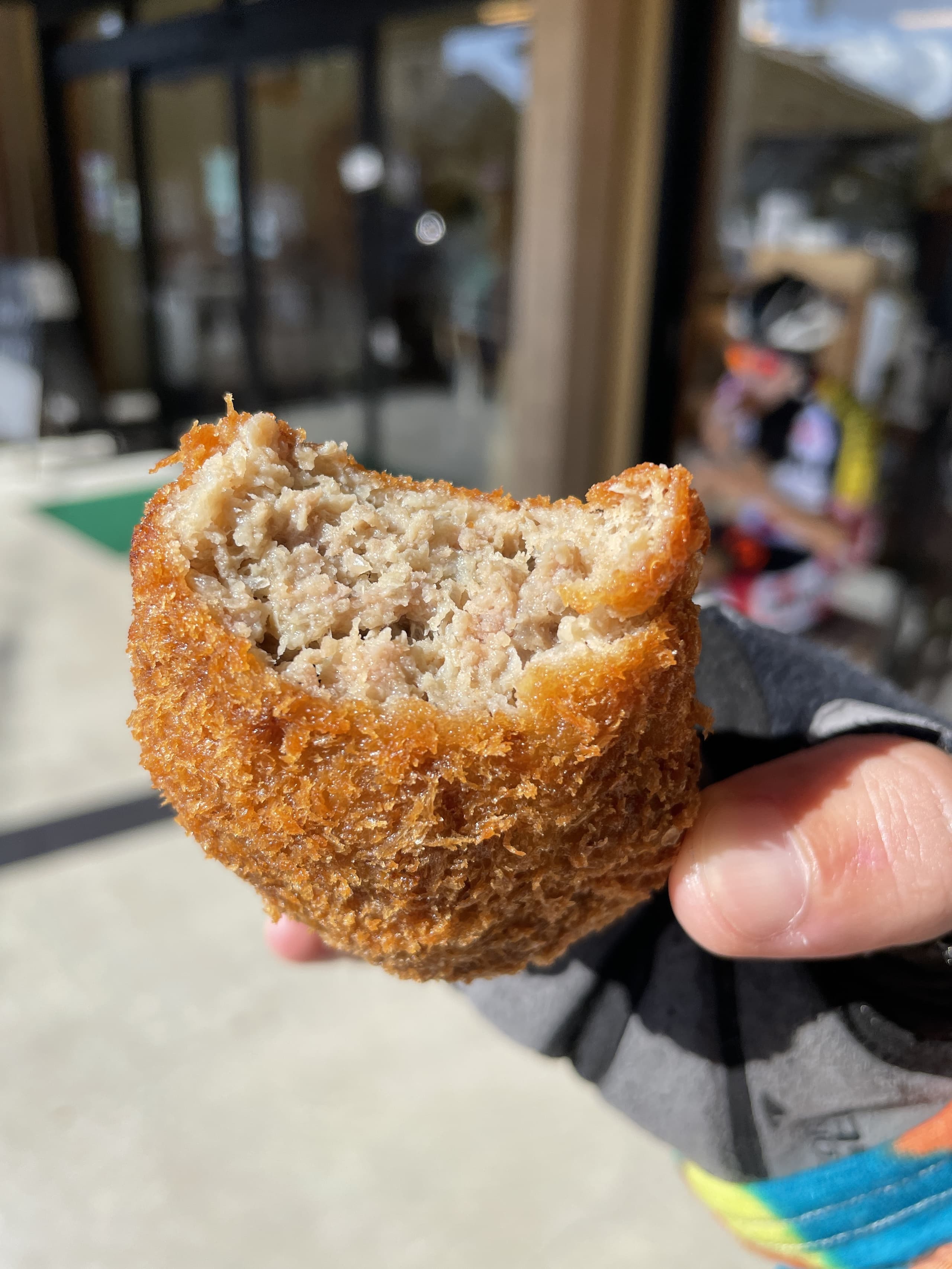 伊豆の国市の平井精肉店のメンチカツ